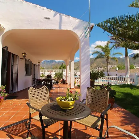 Villa Jeromo Spainsunrentals 1004 Nerja